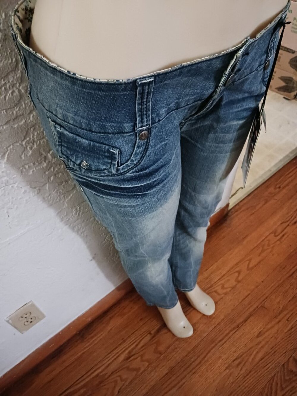 SENIM FEVER JEANS WEAR